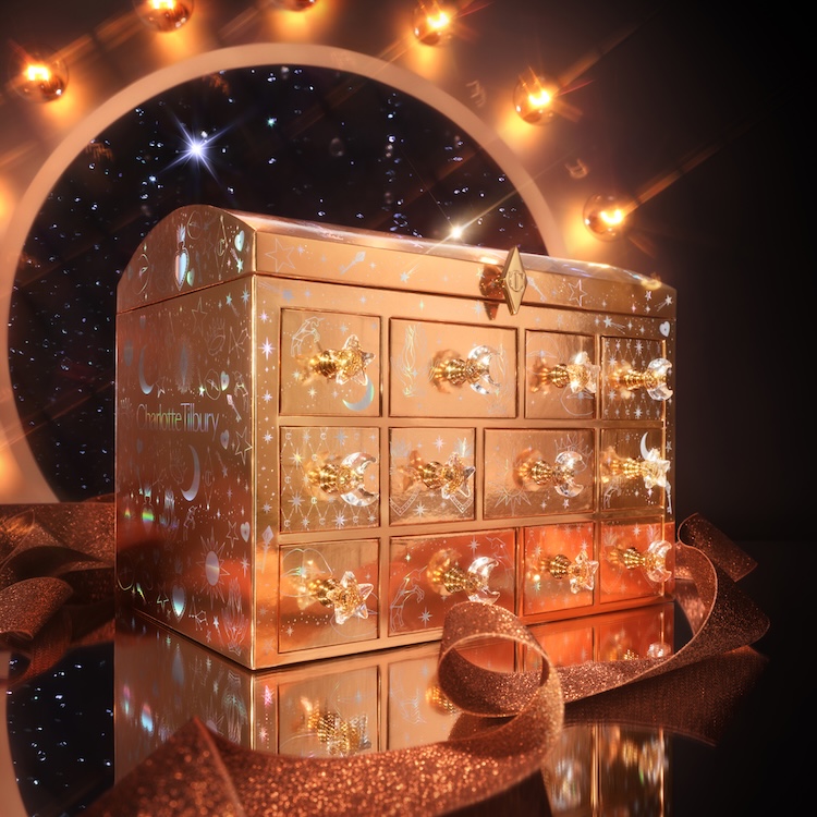 Charlotte Tilbury Treasure Chest Beauty Advent Calendar 2025 - Image 4