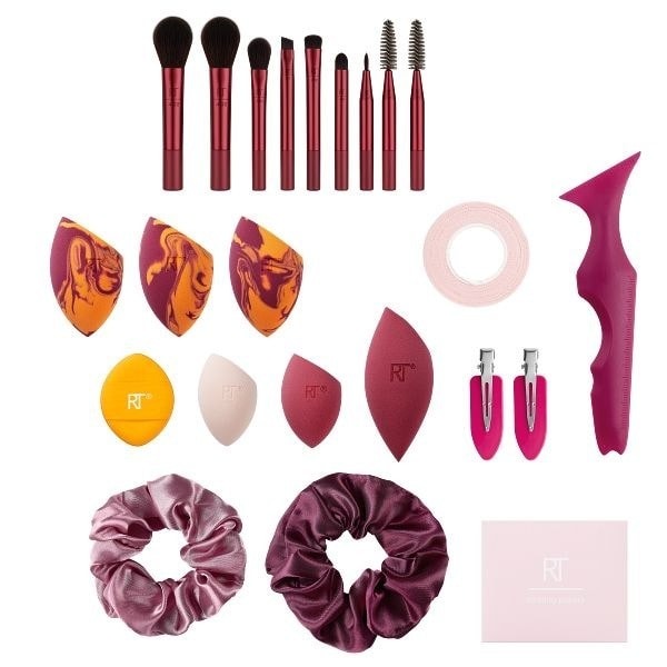 Real Techniques 25 Days Of Beauty Advent Calendar 2025 - Image 2