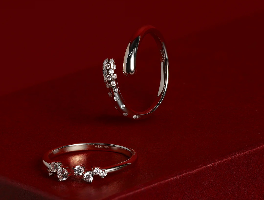 Astrid & Miyu 24 Day Silver Advent Calendar - Image 3